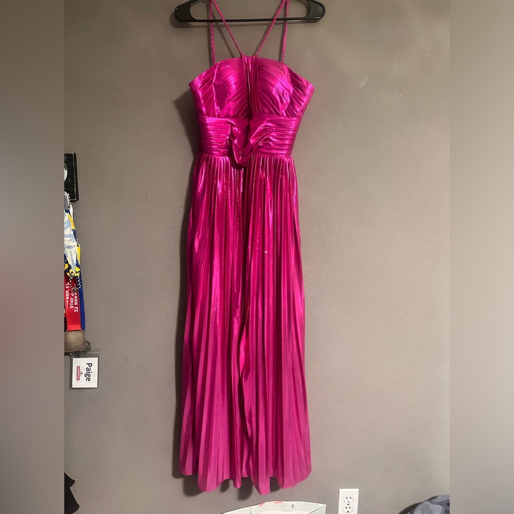 PROM DRESS - Picture 4 of 5